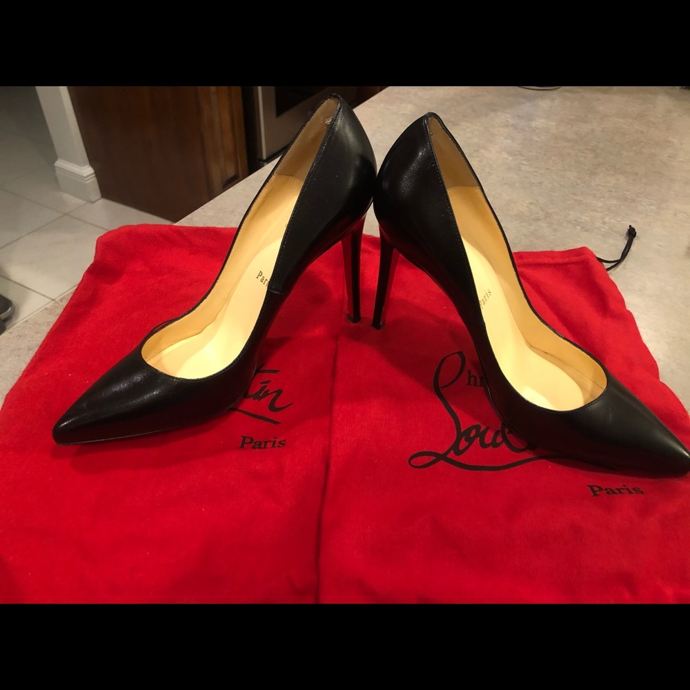 Worn once- Christian Louboutin Pigalle Size 9.5